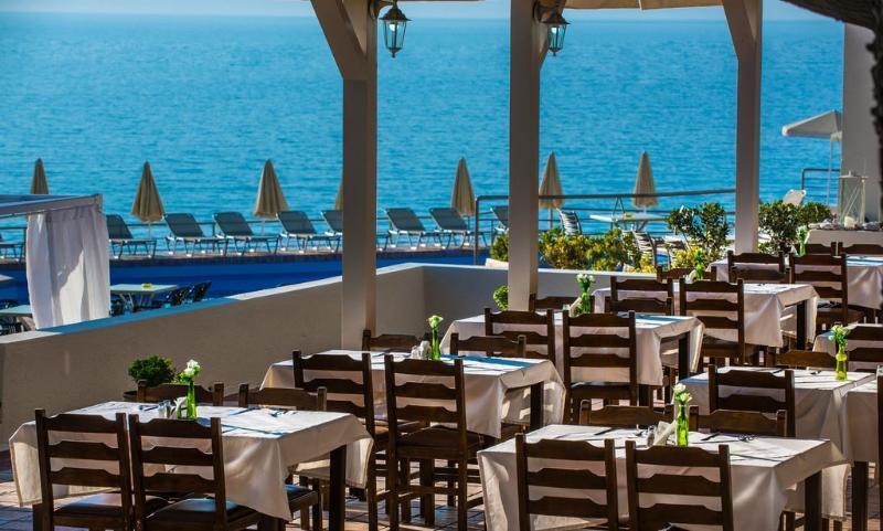 Scaleta Beach Hotel Skaleta Bagian luar foto